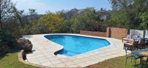 Giraffe Self Catering Cottage